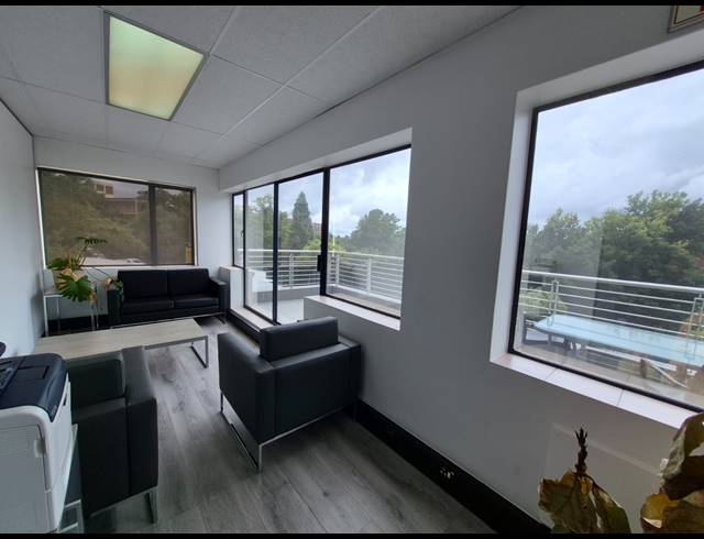 556M² OFFICE TO LET IN ILLOVO